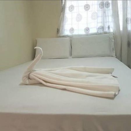 Goland Pension House Cebu Esterno foto