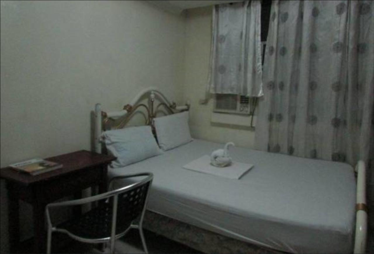 Goland Pension House Cebu Esterno foto