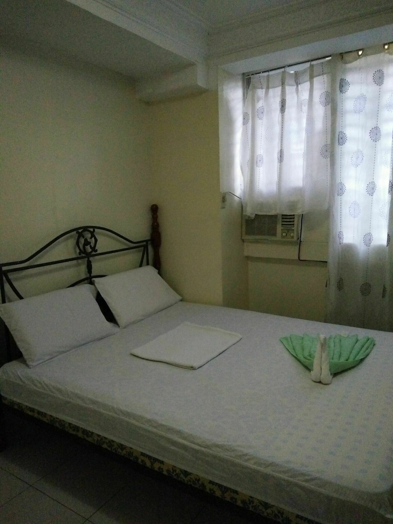 Goland Pension House Cebu Esterno foto