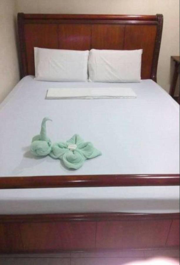 Goland Pension House Cebu Esterno foto